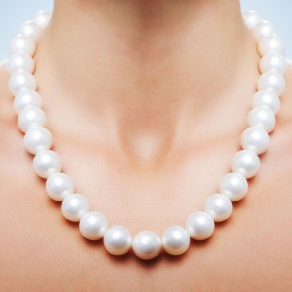 pearl necklace big