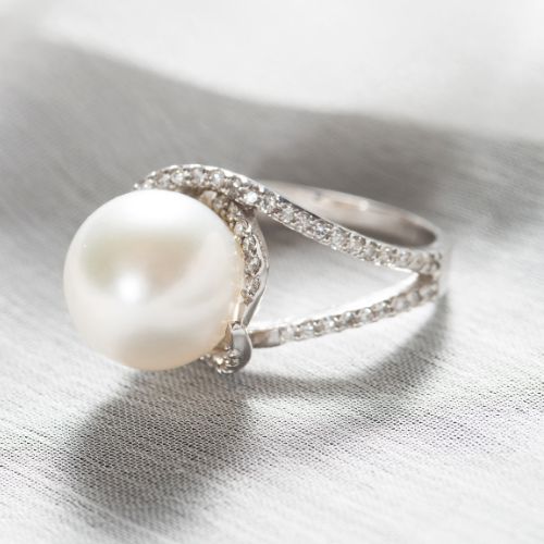 pearl ring